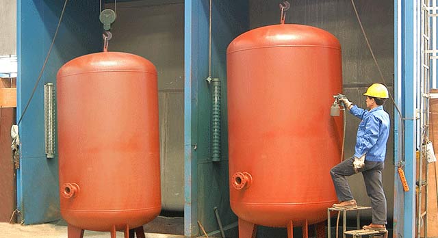 大型噴砂設備,使罐體表面處理均勻,罐體本身色澤光亮